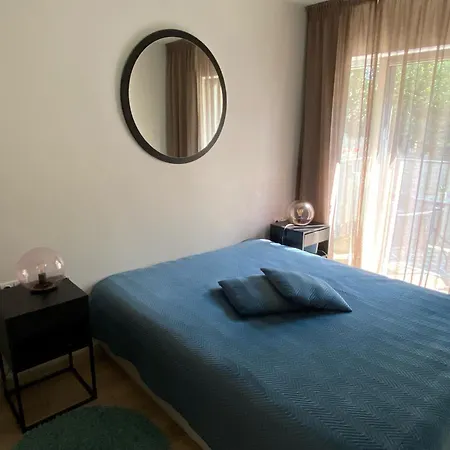 Butas Malunom1 * פלאנגה